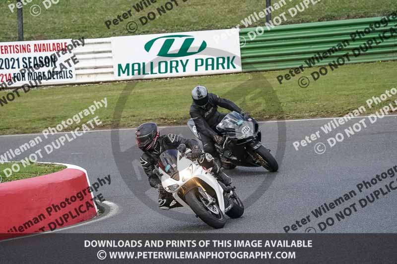 enduro digital images;event digital images;eventdigitalimages;mallory park;mallory park photographs;mallory park trackday;mallory park trackday photographs;no limits trackdays;peter wileman photography;racing digital images;trackday digital images;trackday photos